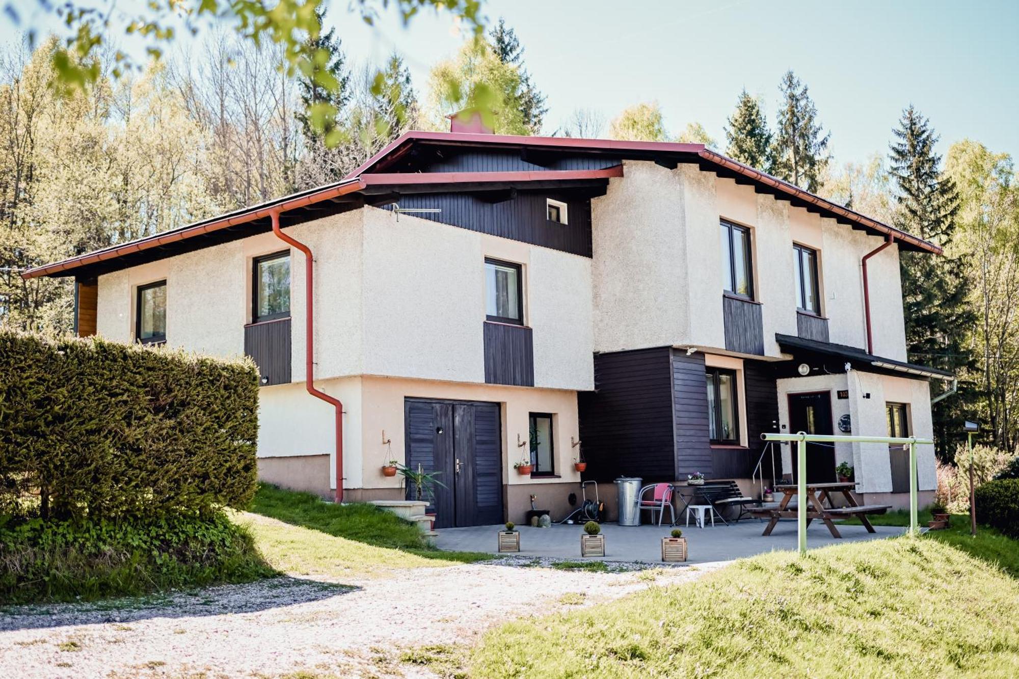 Apartman Pod Zalym Benecko Luaran gambar